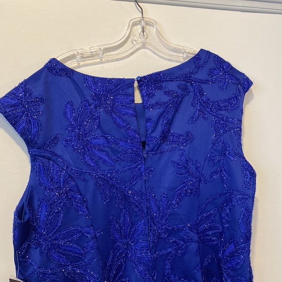 LUXOLOGY Women’s Blue Floral Design Sleeveless Midi Dress Size 22/24 - Picture 8 of 11